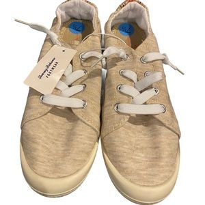 - Tommy Bahama/ Womens Beige Low Top No …